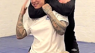 Kourtneyinked Wrestles Pathetic Guy