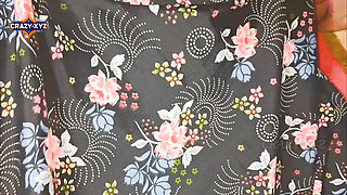 CRAZY-XYZ Indian Boyfriend with her Bhabhi in Village at her home Sex video, going hardcore pussy fuck in Desi style xxx video