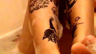 Long Toes Wet Big Feet