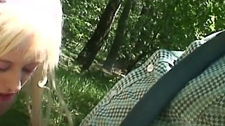 Olds Fuck Dolls - grandpa Mireck gets nice outdoor blowjob from 18yo blonde girl