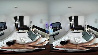 PURITYVR Hot oil massage with Lola