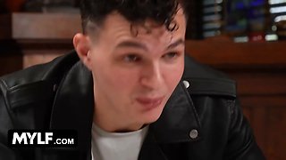 From stepsister drama to stepsisterfucker: aubree's plan to wreck stepbro's marriage