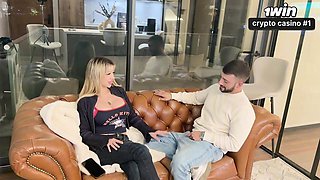 GATITAVEVE Estaba Y Terminó Cogiendo Con Su Fan - Big tits