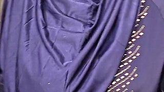 Hijabiwedding Guest Wants a Quickie Whilst Husband Is Away