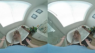 Stevie Moon’s Bath Surprise Anal