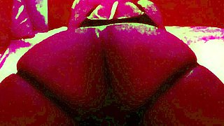 Pretty Bitch With Pink Hair & Big Booty Twerking