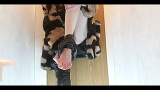 Quik Masturbation of Tracy at Friend's Toilet During Home Party.