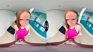 Nasty Holly Molly seduces stranger at luxury motel pool - teenmegaworld