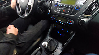 Amateur MILF in jeans and nylon socks gives a taxi driver a footjob