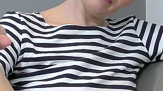 my hairy pussy is having fun again