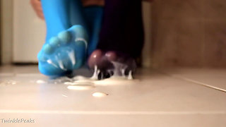 Cum-soaked Pantyhose