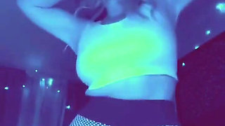 Rosie's Camel-toe Makes a Debut