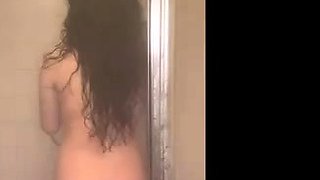 Elizabethstewart Quickie In The Shower