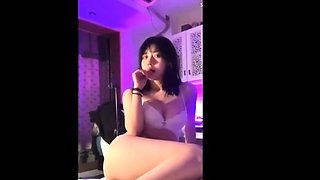 Amateur hooker pounded hardcore in her slit in the sex bus