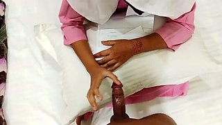 Bangladeshi Girl Hotel Room Romance – Desi Couple Homemade HD