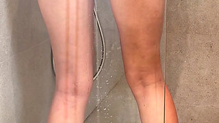 Omorashi Teen Pee Holding in Shower: Desperate Girl Squirming & Gaping Asshole Power Pissing Close up