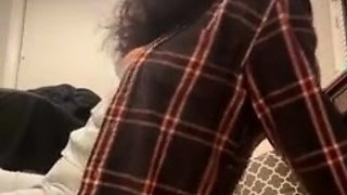 Video Mom Daughter big boobs striptease masturbation