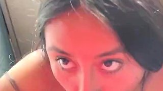 Chica migrante la dejo su grupo y le robaron su dinero, le