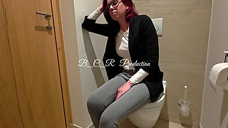 My boss just won't stop flirting... Nobody should see what happens in the office toilet