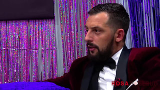 Gameshow - Distraction! with Rosa Rosebud & Honest Answers