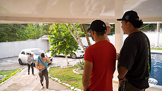 Casting to Hire a Pool Boy Ends in Being Fucked Without a Condom
