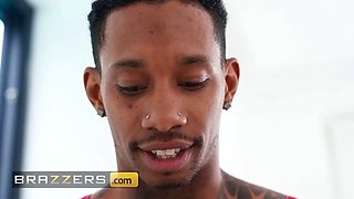 Bubble Butt Bubble Bath Katty Soarez / Brazzers/ Enter XVPROMO on official site for discount