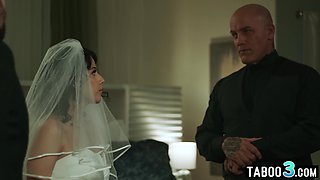 MILF wife says thanks for father in law
