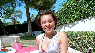 Tania Dola: Sexy Video Interview with Tania Dola