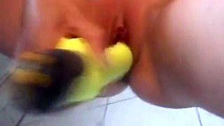 German Amateur MILF Reaches Orgasm