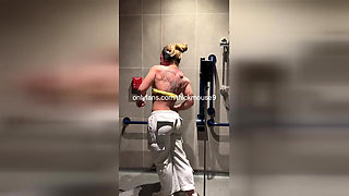 Gym Yoga Slip: 18yo Hairy Pussy Explodes TikTok Live