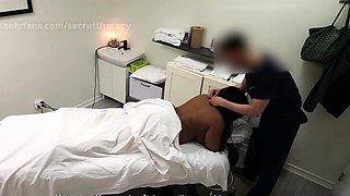 Secret Therapy Fucks a Ebony