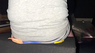 Bigbootylucy and Dragon Crushing 18 Beachballs Togheter 170kg!