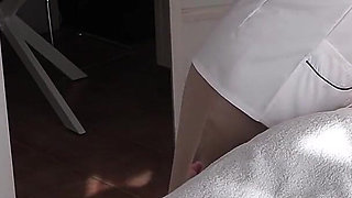 Real Thai Masseuse Uses Oils for Happy Ending