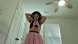 Devyn's Sultry '50s Giantess Fantasy HD POV Tiny Thrills Awaits!