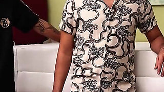 Helping the MILF. Gali Diva