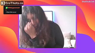 courageous_DE3XF2F5UK showcasing her knockers live on convulse