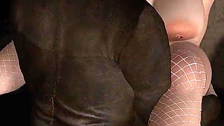 Sexy Plump Cougar to Has Sex in a Dark Ally