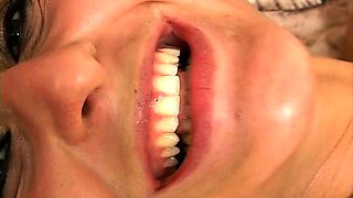 Amateur threesome 8 brunette