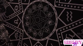 Emo Stepsis Anna Claire Clouds Spellbound Step-brother's Prick to Build up his Ball butter of Approval