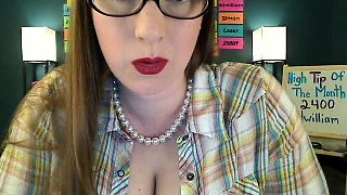 Big boobs milf masturbates with her dildo