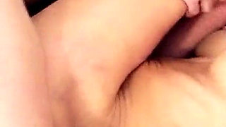 Skinny teen invites tinder date to come home and let herself be fucked