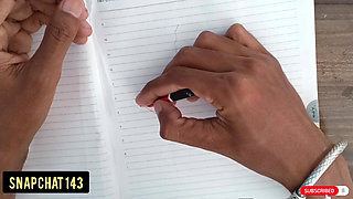 Desi Pakistani Bhabhi got romantic in the corn field and the idea was something else too......