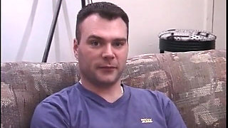 Young geeky dude opens his legs wide for his boyfriend to drill his ass
