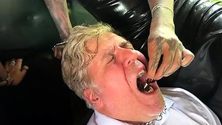 Mistress Damazonia - Usare Lo Schiavo Per Le Nostre Ceneri