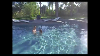 Beautiful Model Masturbates