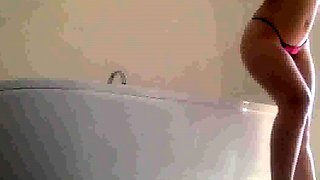 pounding dildo on the edge of the bath (Yasmine 22yo)