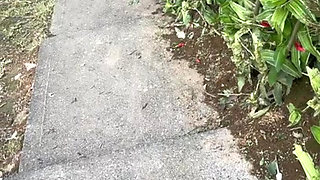 He sucks it very tasty