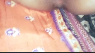 Hard clips of an Indian Desi village couple, beautiful village girl having sex with her boyfriend at home.