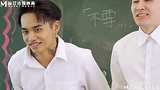 Asian Teacher Gives Student 3p Day Gift