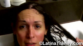 Nikki Montero is Britney Spears naked at the bathtub